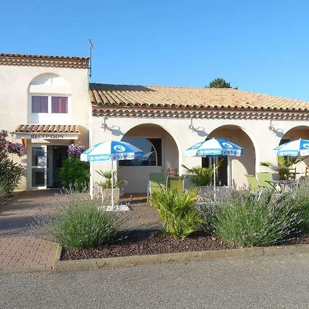 Brit Bosquet Cité 3*