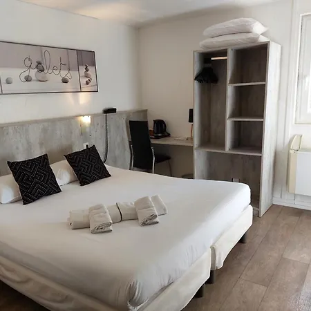 Hotel Brit Bosquet Cite 3*