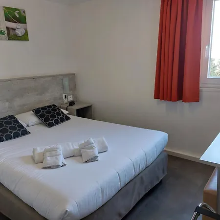 Brit Bosquet Cité 3*