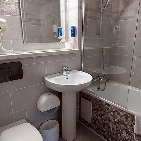 Brit Bosquet Cite Hotel 3*