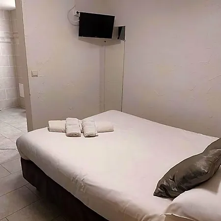 Hotell Brit Bosquet Cite 3*