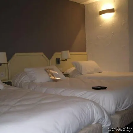 Hotel Brit Bosquet Cite 3*