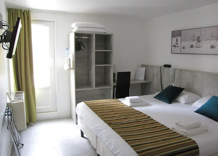 Hotel Brit Bosquet Cite 3*